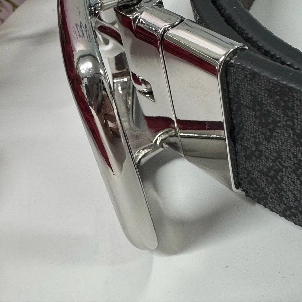 SALE MICHAEL KORS REVERSIBLE LOGO BELT